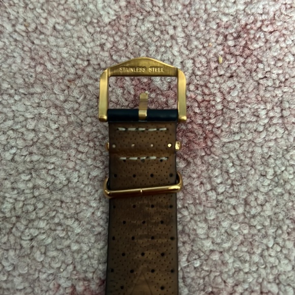 Fossil Watch - Picture 6 of 6